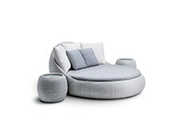 ohmm-categories-outdoor-daybeds